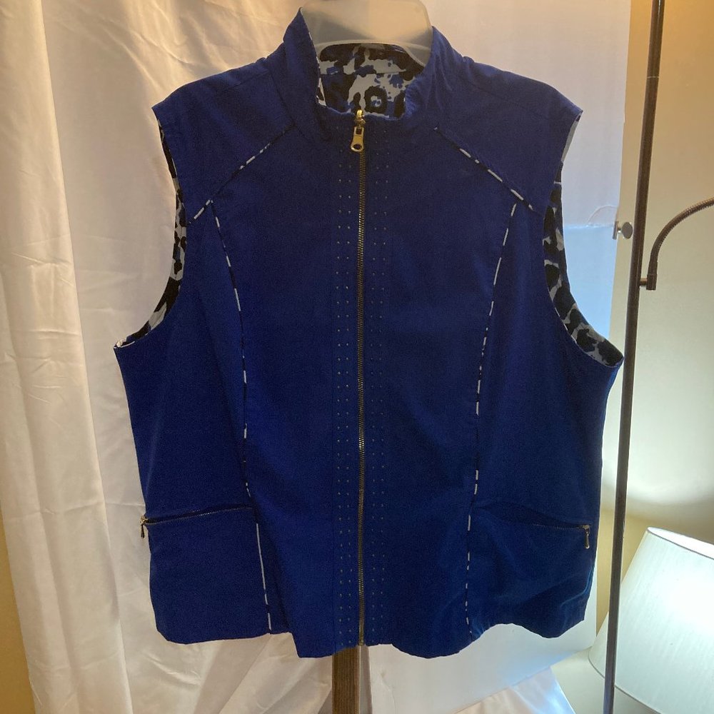 VEST Reversible